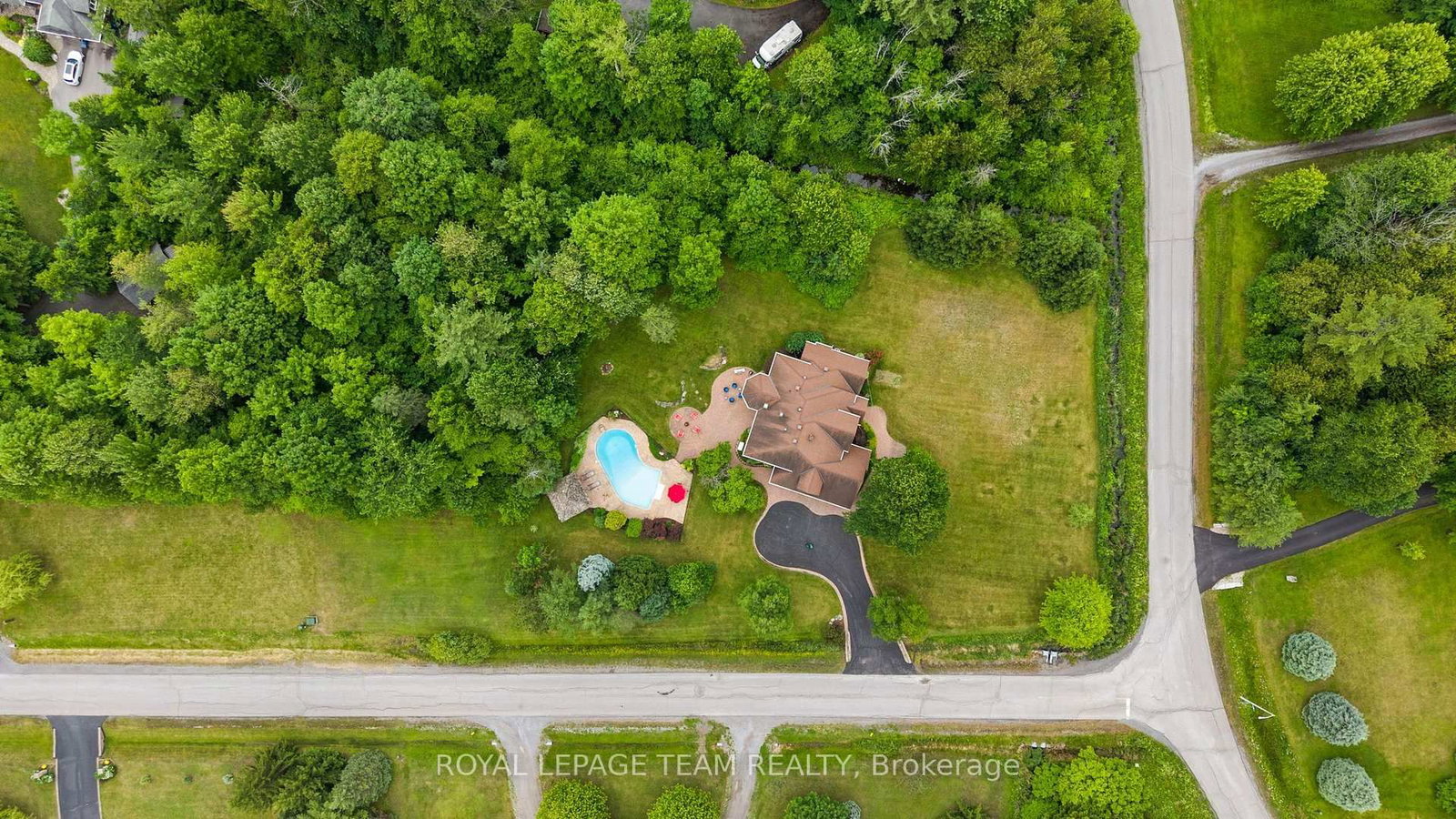 50 Marchvale Drive • Ottawa, ON photo 50