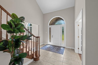 50 Marchvale Drive • Ottawa, ON photo 8