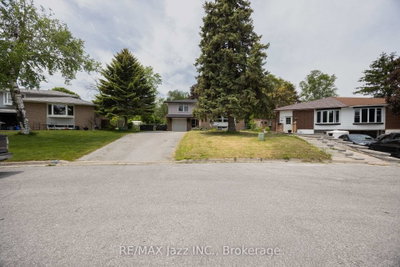 62 Crossley Drive • Port Hope, ON photo 2