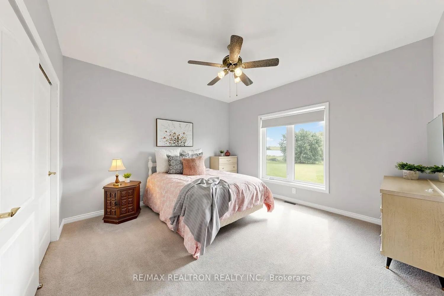 19305 Loyalist Parkway • Prince Edward County, ON photo 26