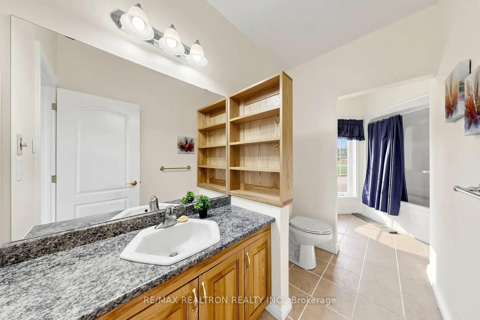 19305 Loyalist Parkway • Prince Edward County, ON photo 28
