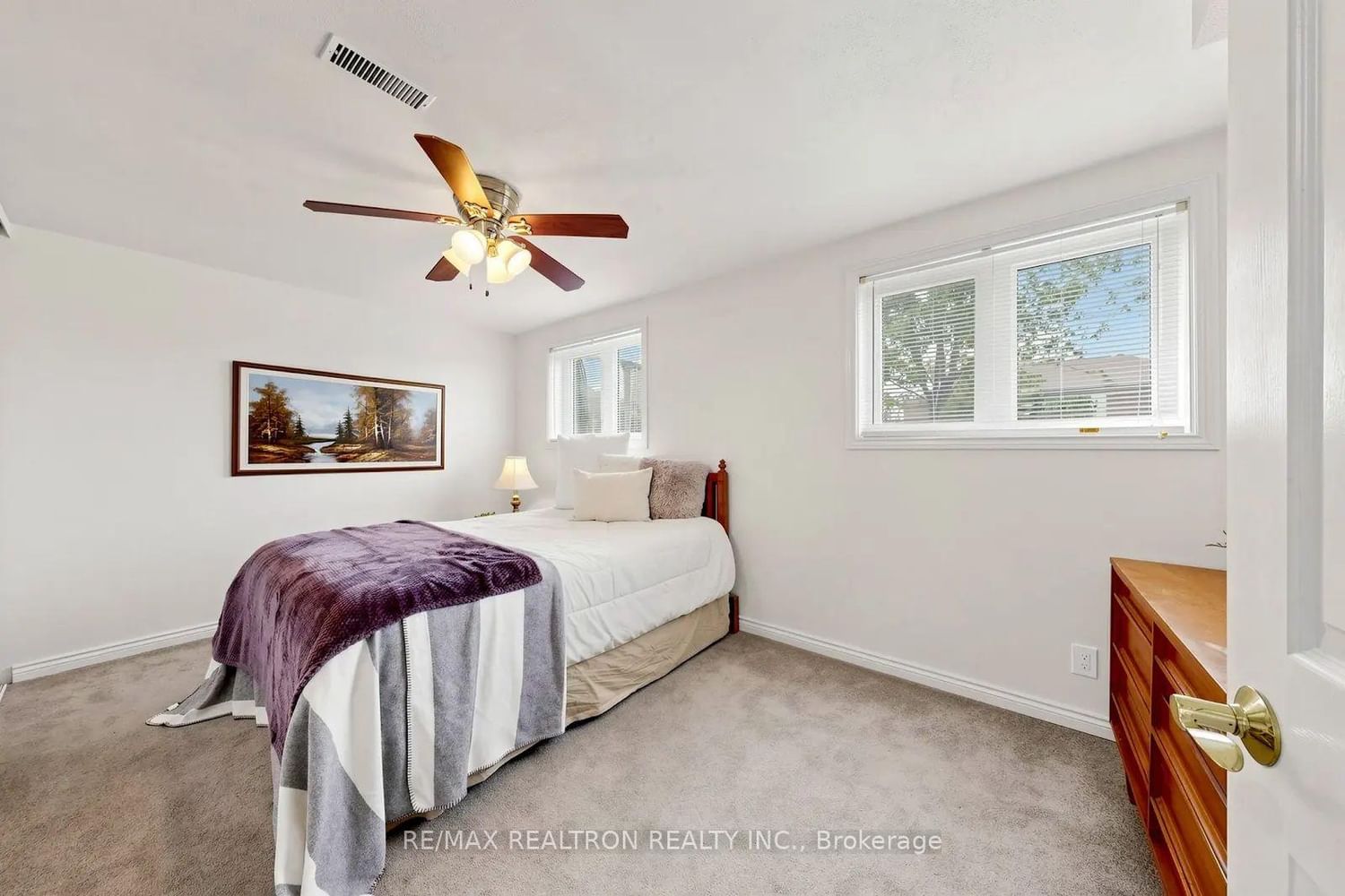 19305 Loyalist Parkway • Prince Edward County, ON photo 38