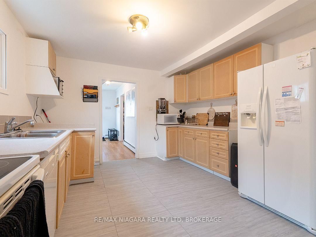 314 Bell Street • Port Colborne, ON photo 11