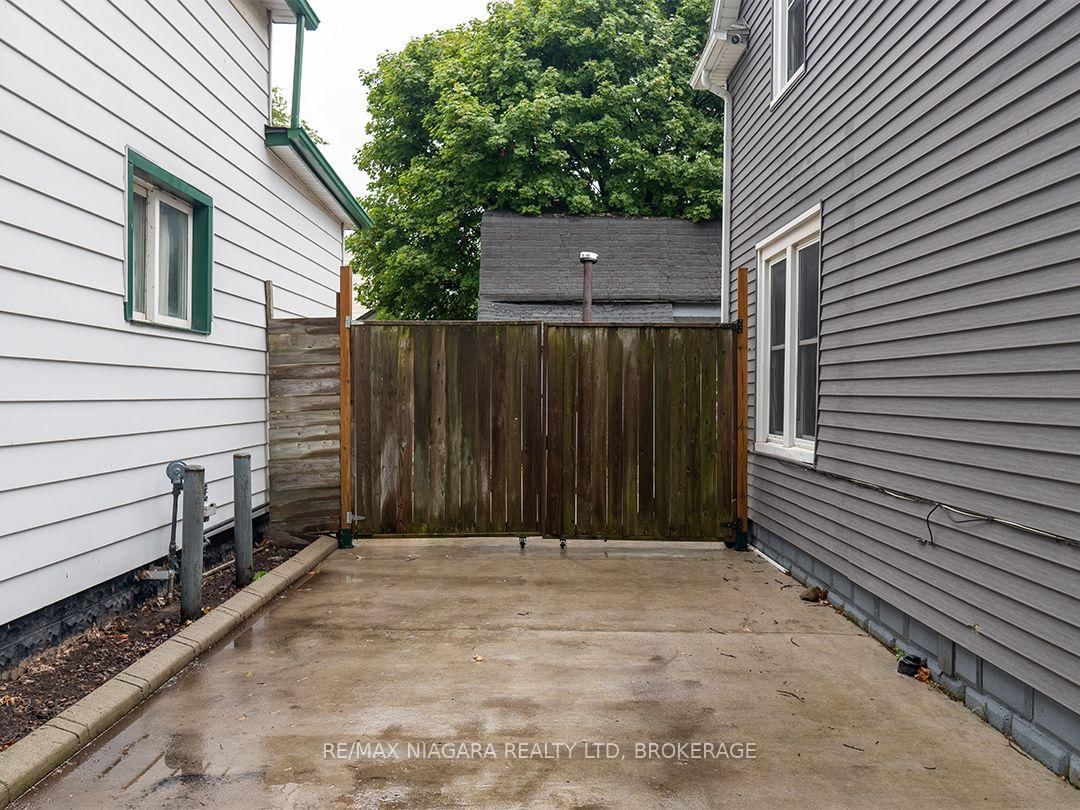 314 Bell Street • Port Colborne, ON photo 33