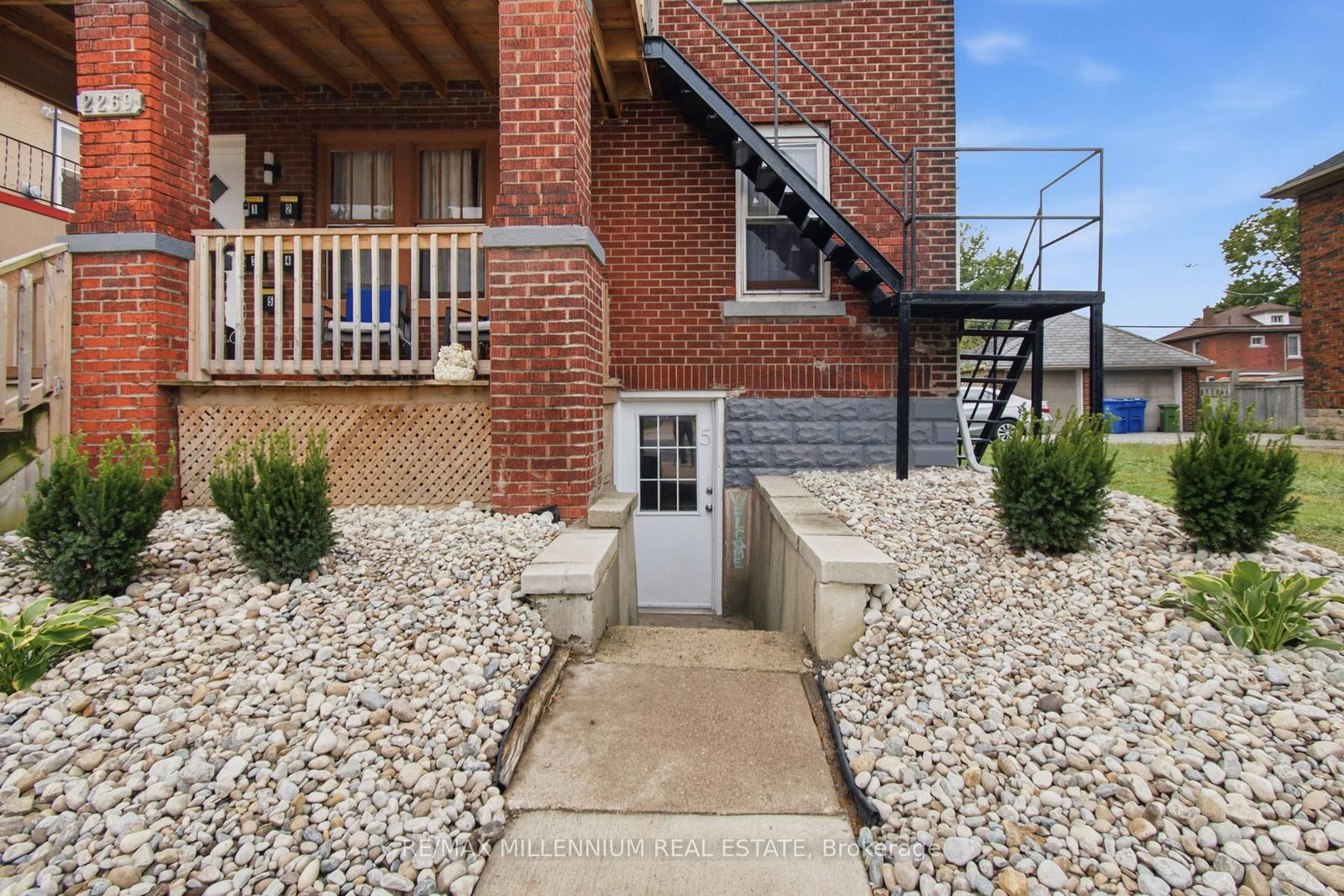 2269-71 Howard Avenue • Windsor, ON photo 42