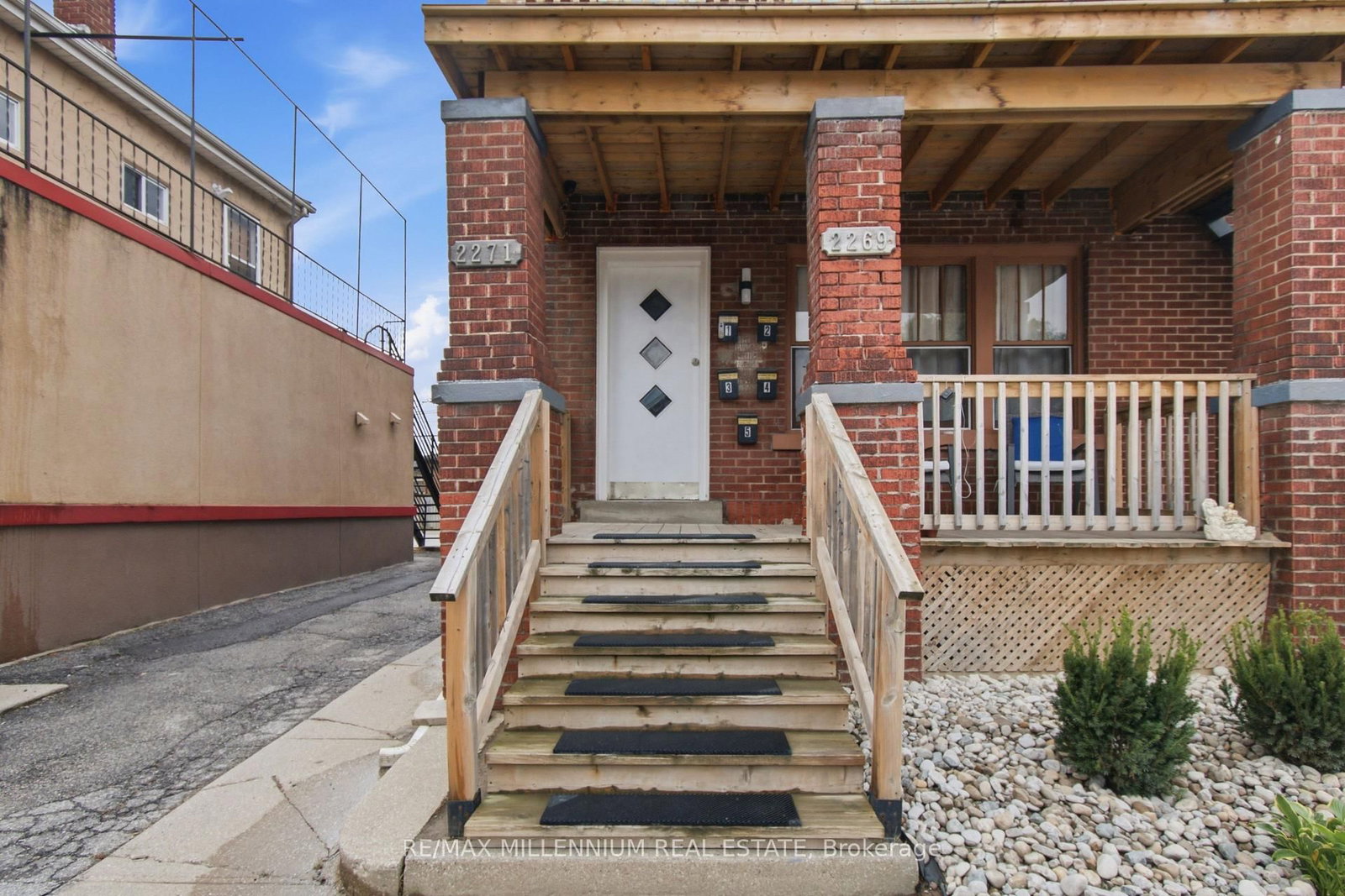 2269-71 Howard Avenue • Windsor, ON photo 6