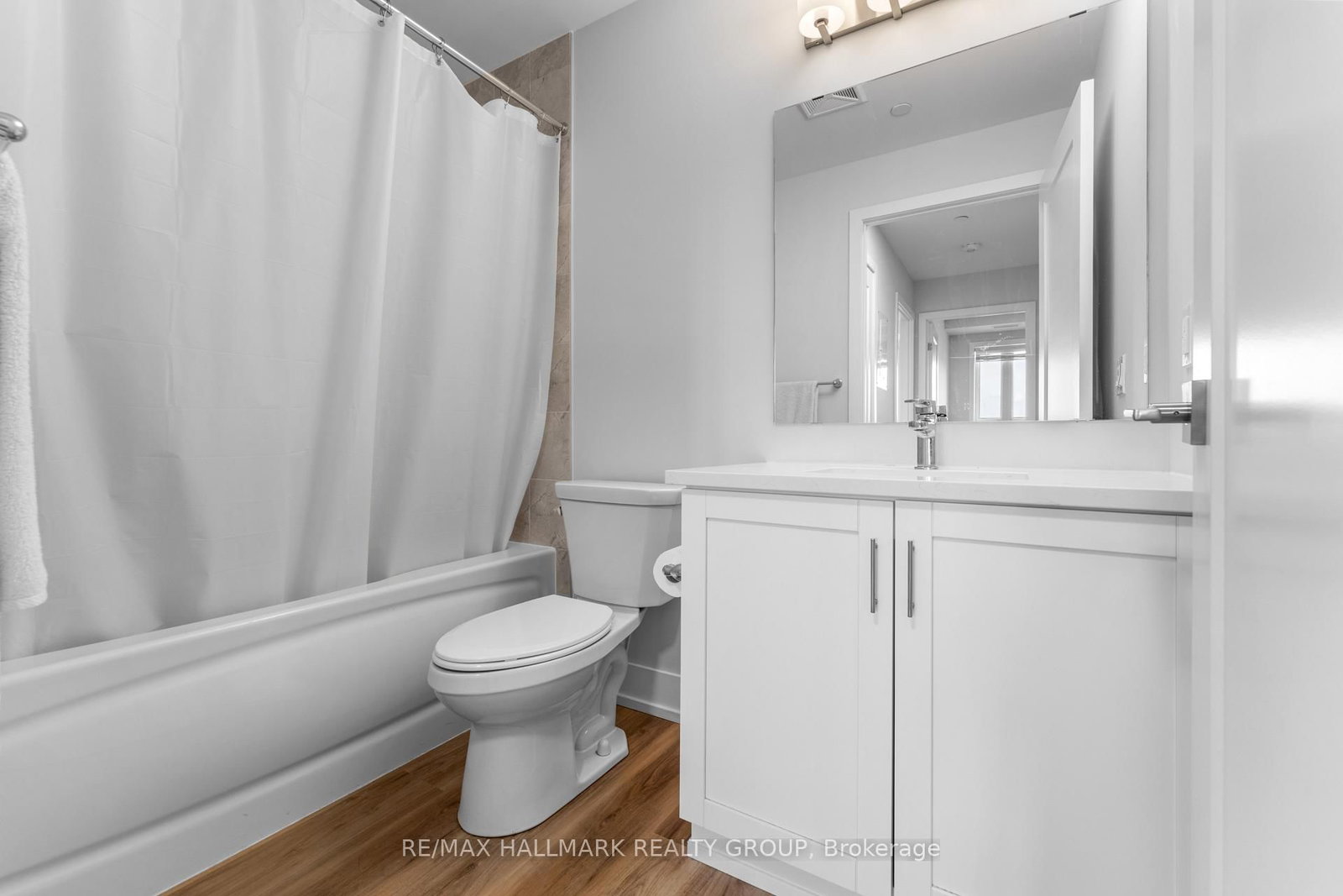 1350 Hemlock Road • #411 • Ottawa, ON photo 17