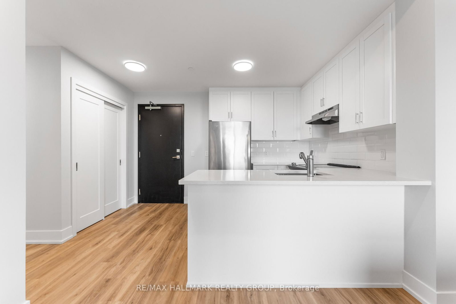 1350 Hemlock Road • #411 • Ottawa, ON photo 6