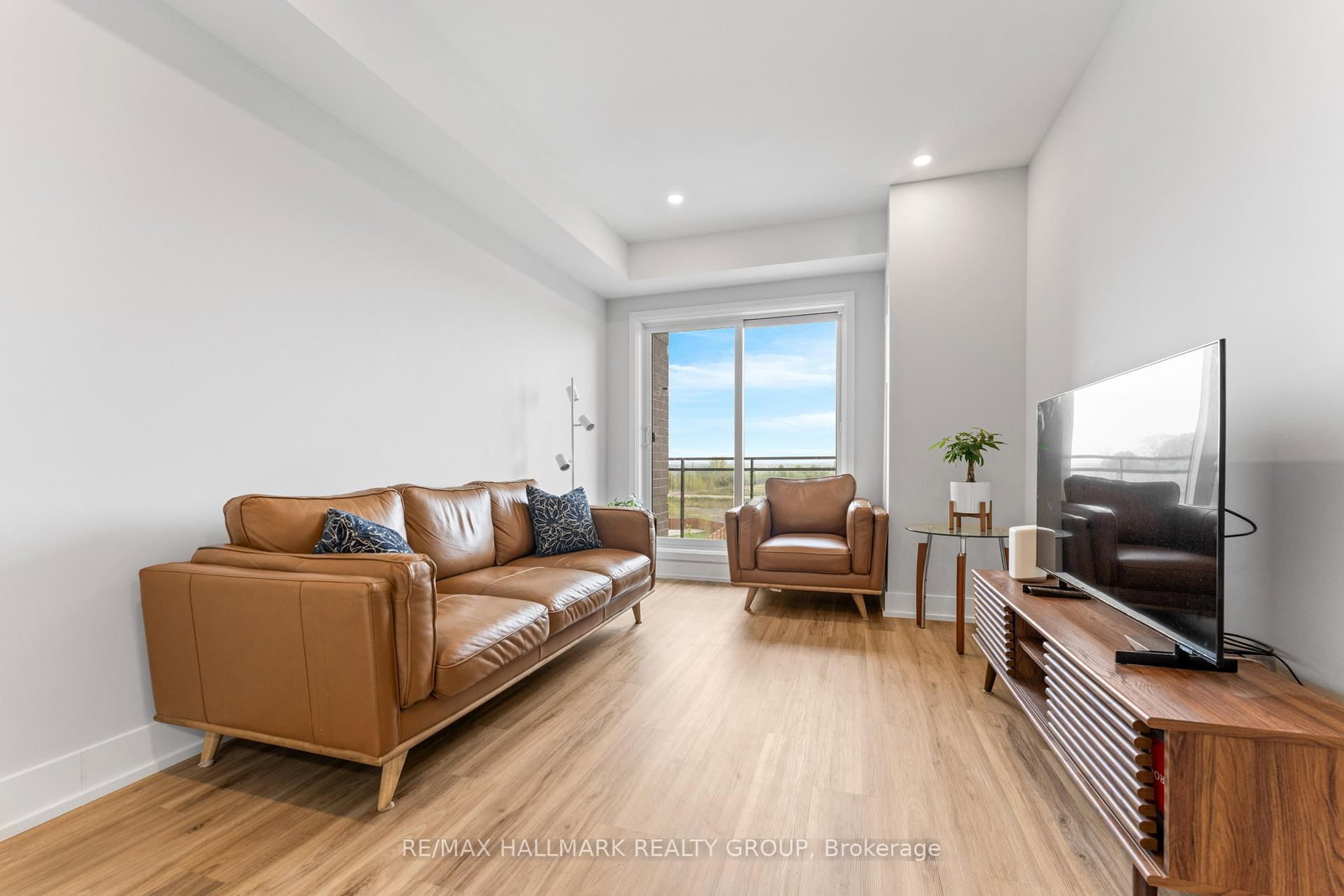 1350 Hemlock Road • #411 • Ottawa, ON photo 8