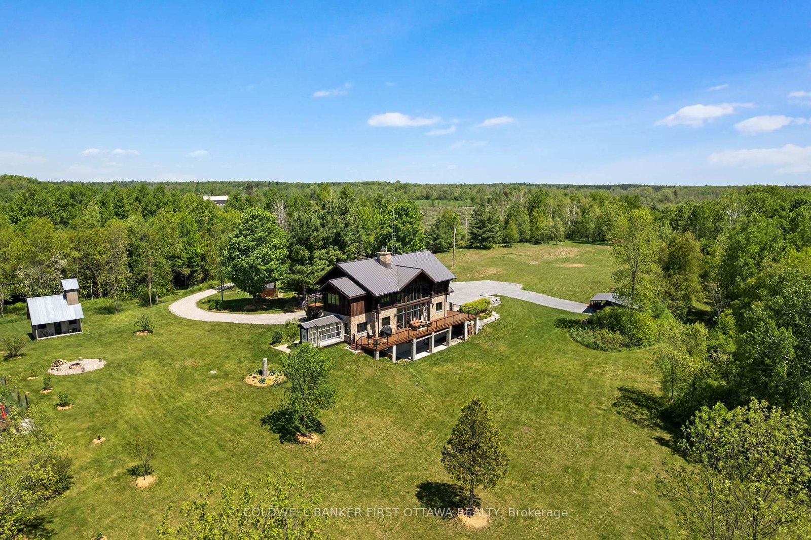 19067 Highway 7 • Perth, ON photo 1