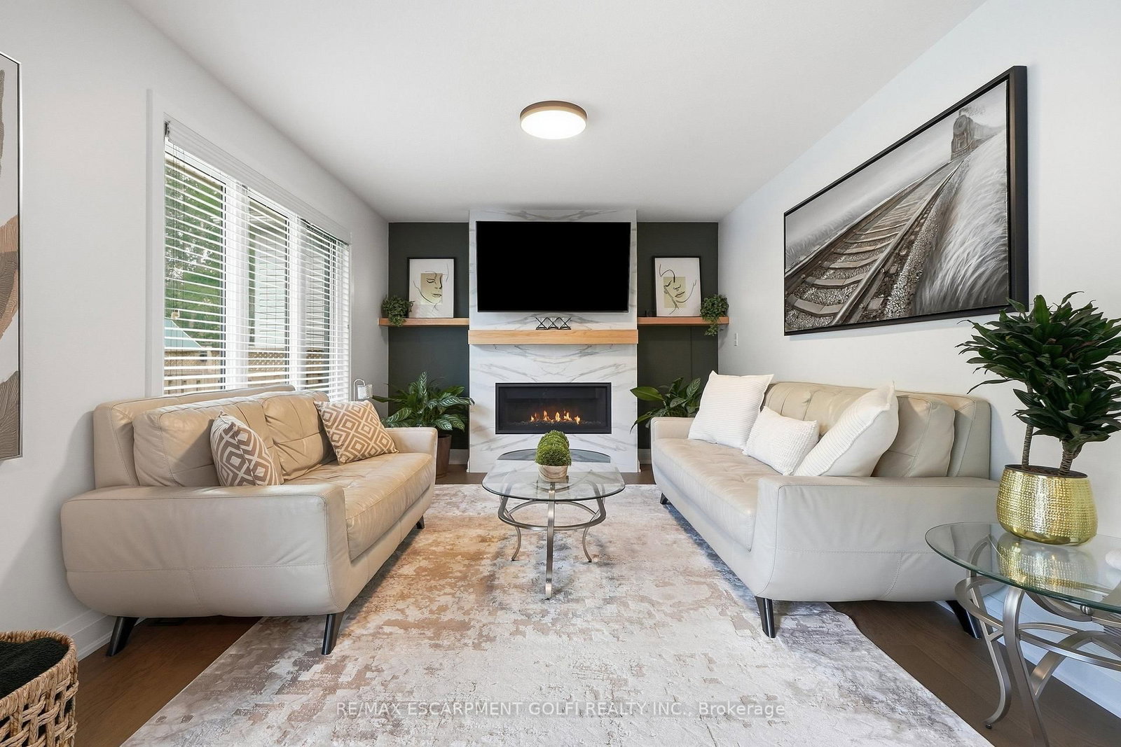 325 Foxtail Avenue • Welland, ON photo 15