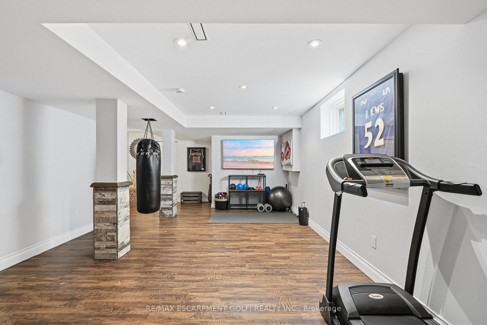 325 Foxtail Avenue • Welland, ON photo 29