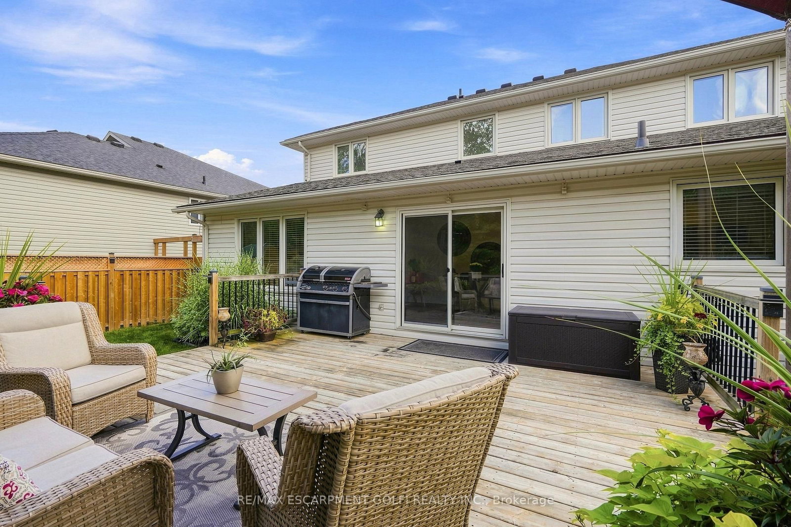 325 Foxtail Avenue • Welland, ON photo 33