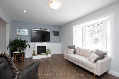 929 Merivale Road • Ottawa, ON photo 6