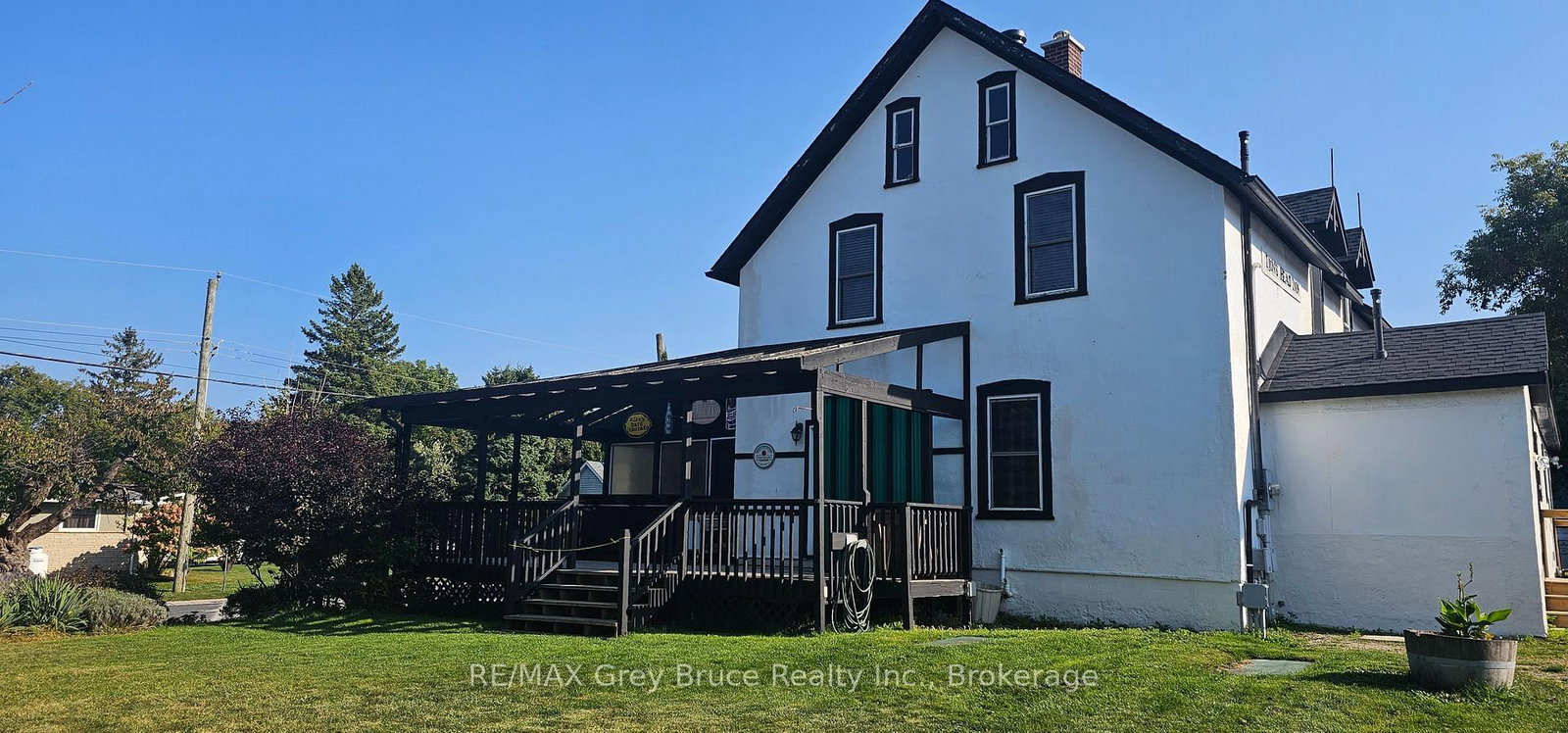 8 Helen Street • Northern Bruce Peninsula, ON photo 12