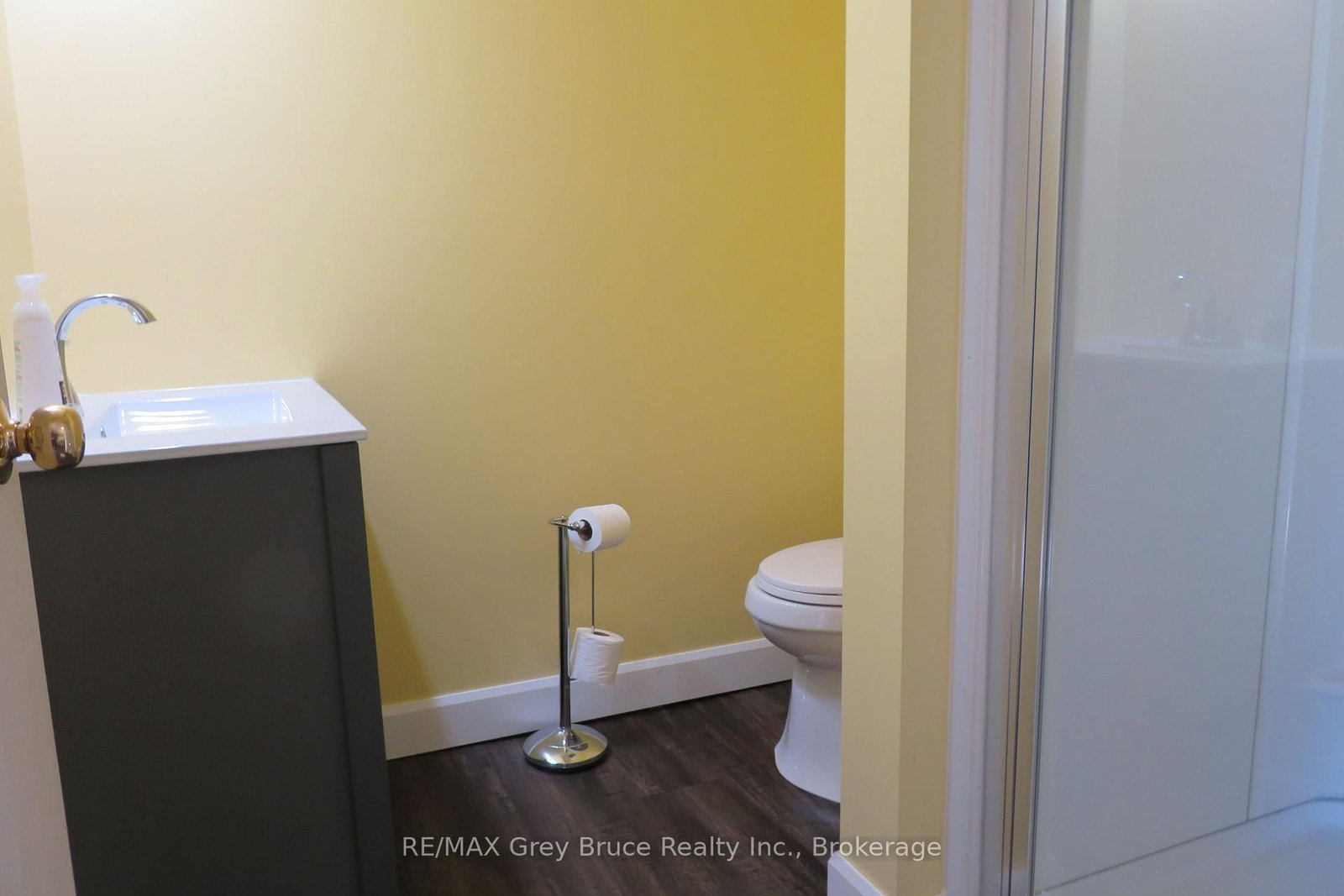 8 Helen Street • Northern Bruce Peninsula, ON photo 25