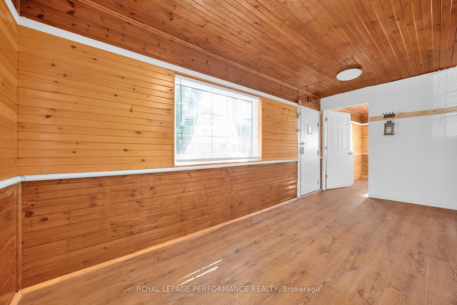 98 Boyce Avenue • Ottawa, ON photo 15