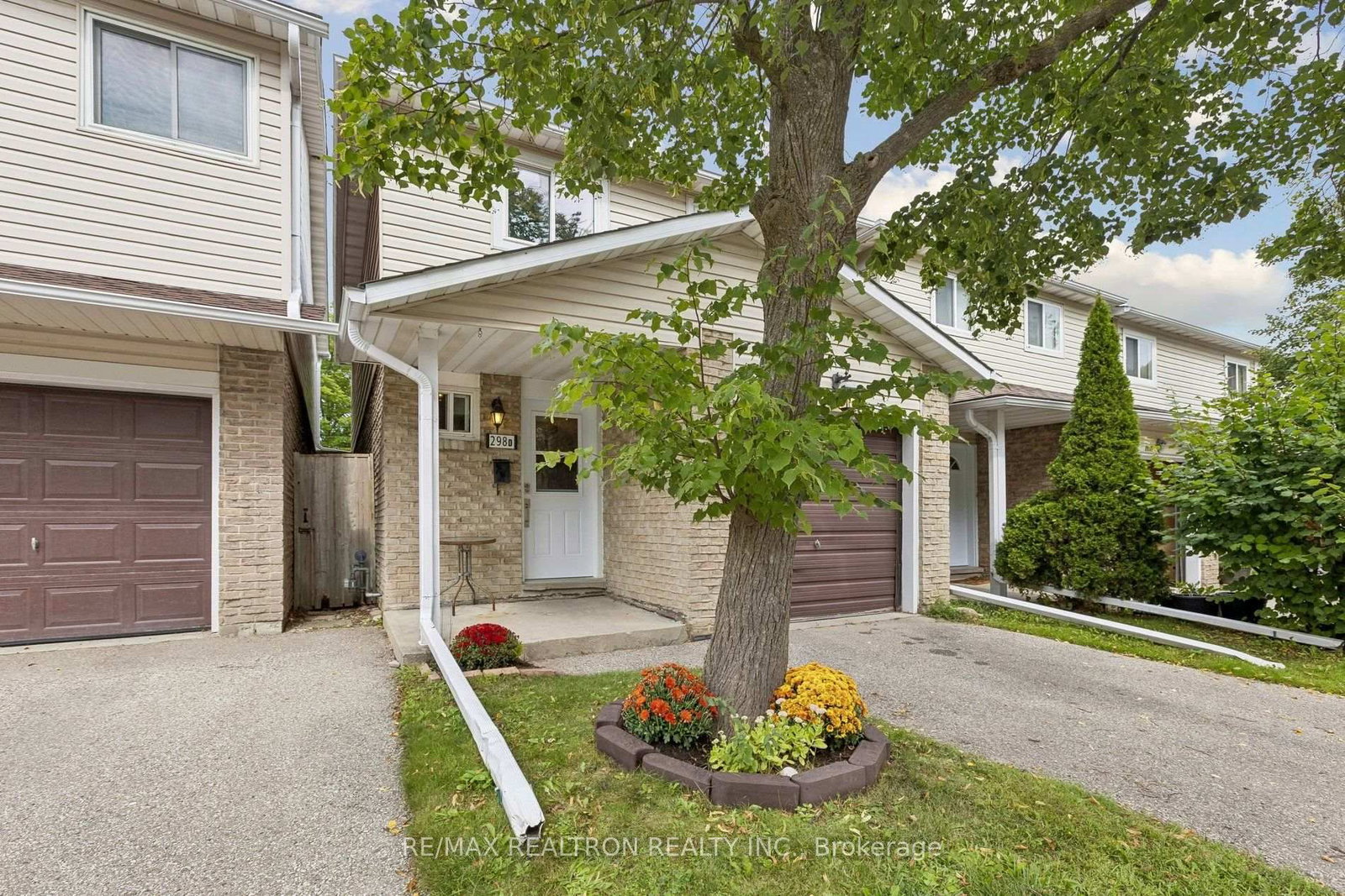 298D Bluevale Street N • Waterloo, ON photo 1