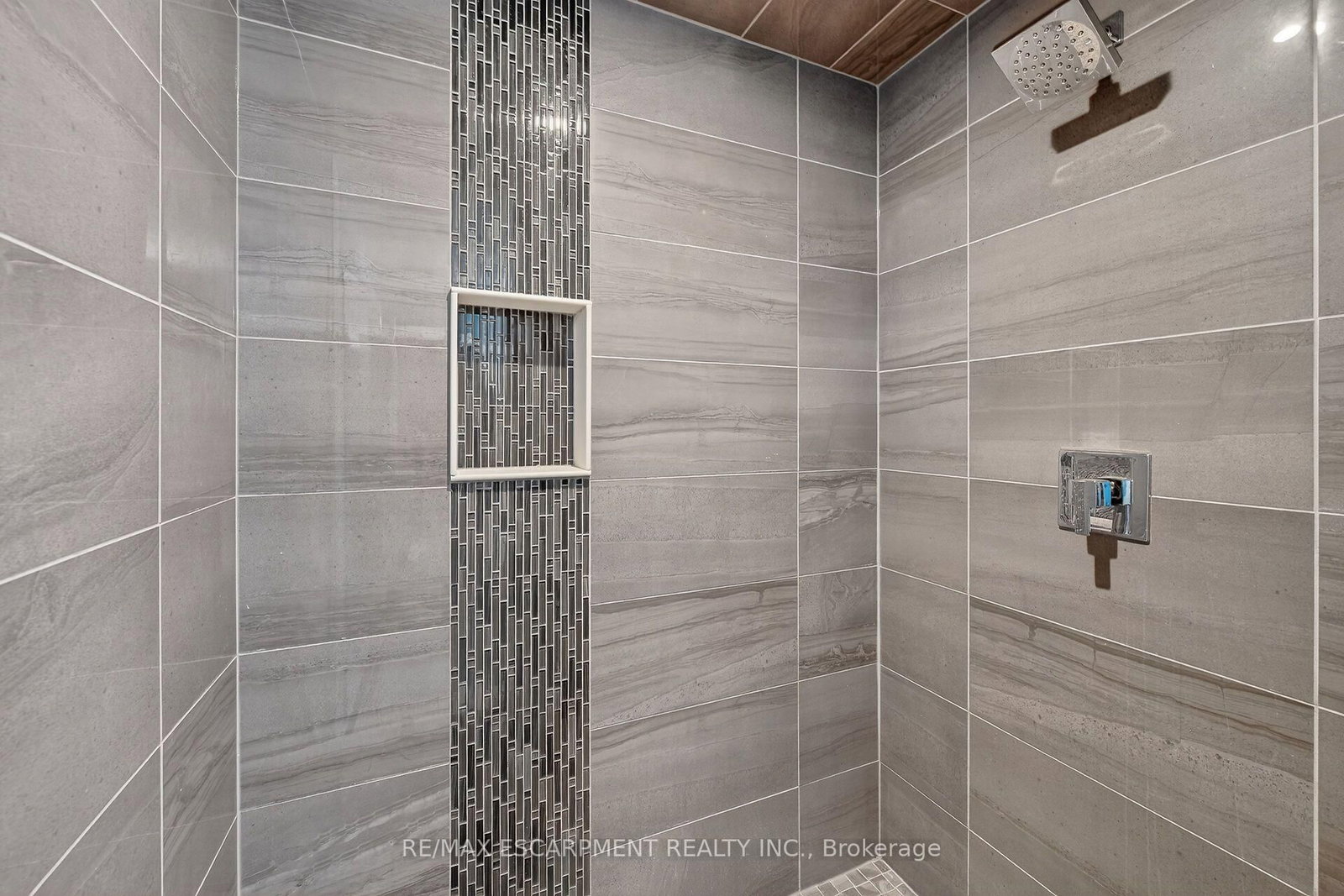 24 CHESTNUT Drive • Guelph/Eramosa, ON photo 34