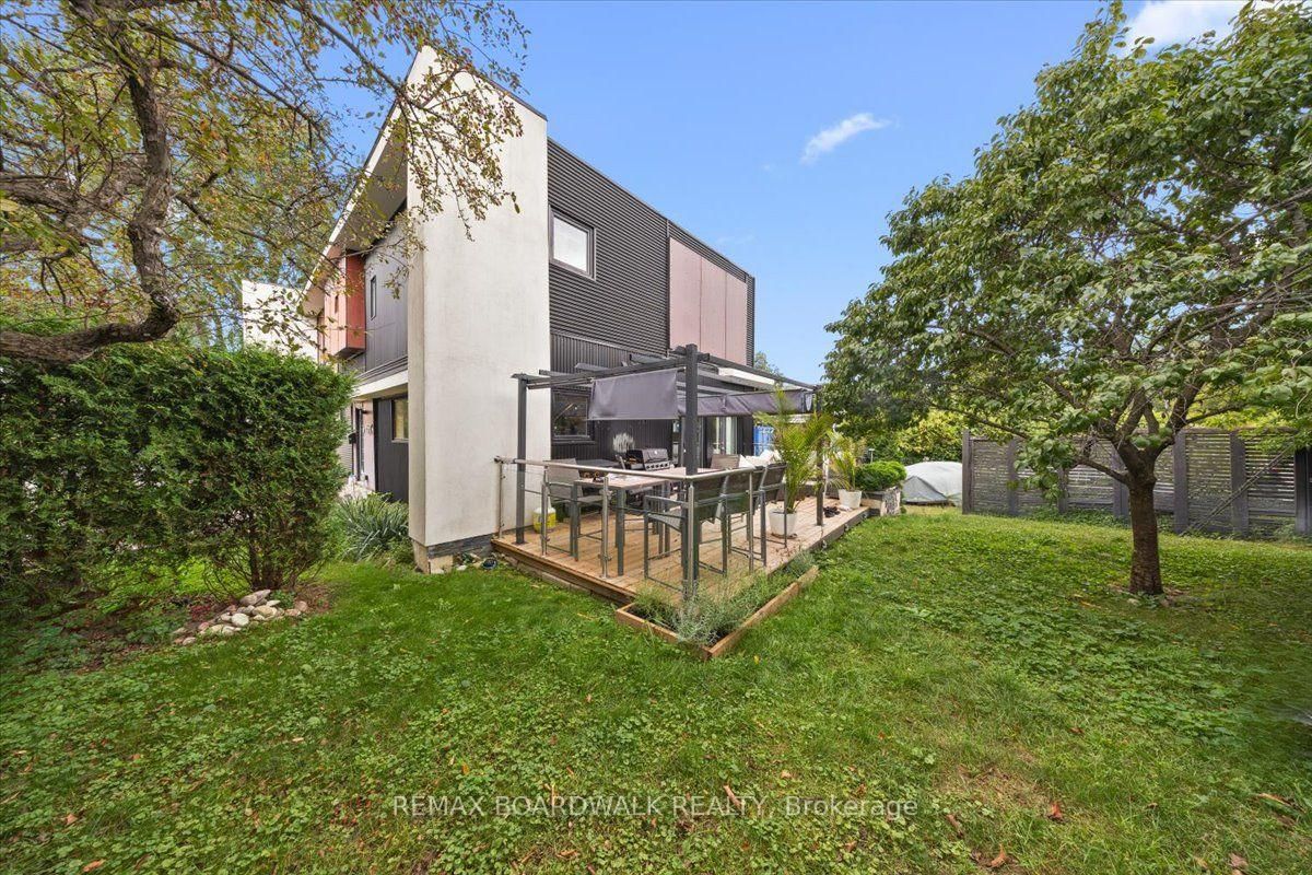 152 Duford Street • Ottawa, ON photo 46