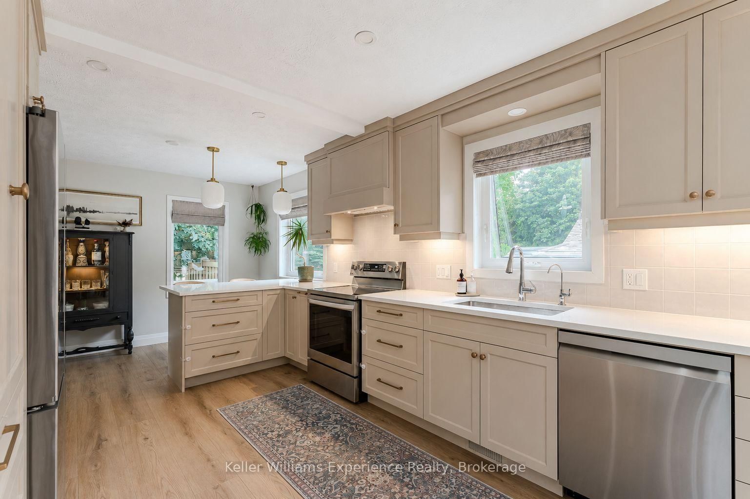 300 4th Avenue W • Owen Sound, ON photo 10