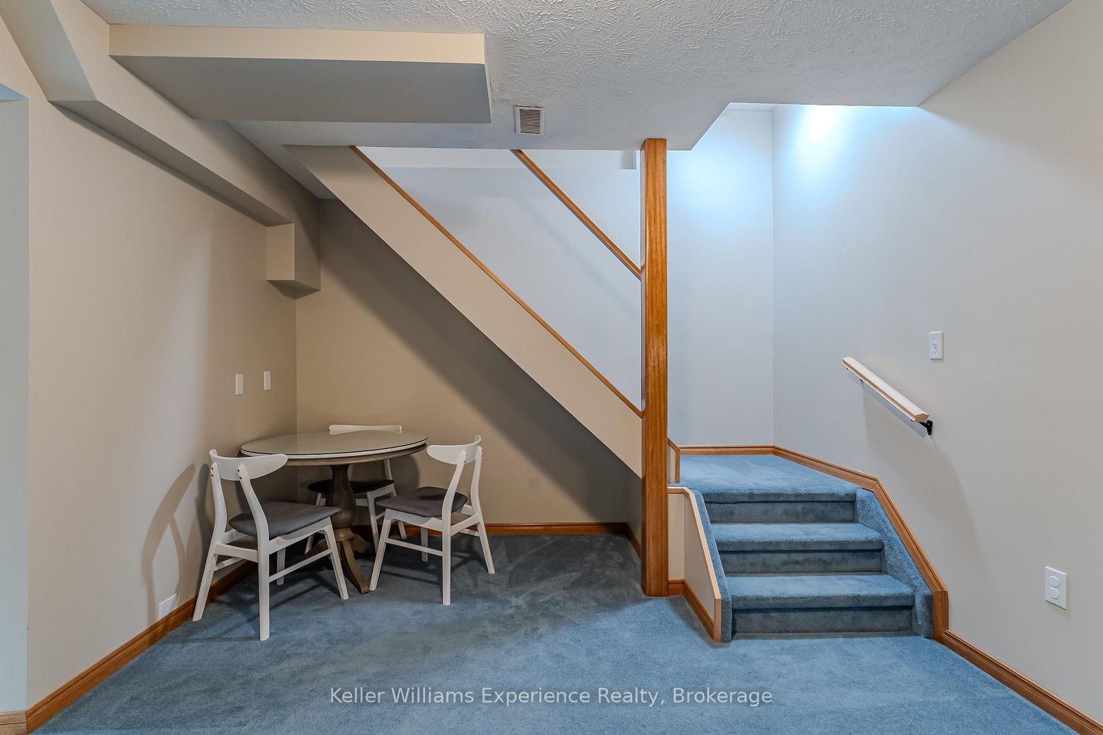 300 4th Avenue W • Owen Sound, ON photo 32