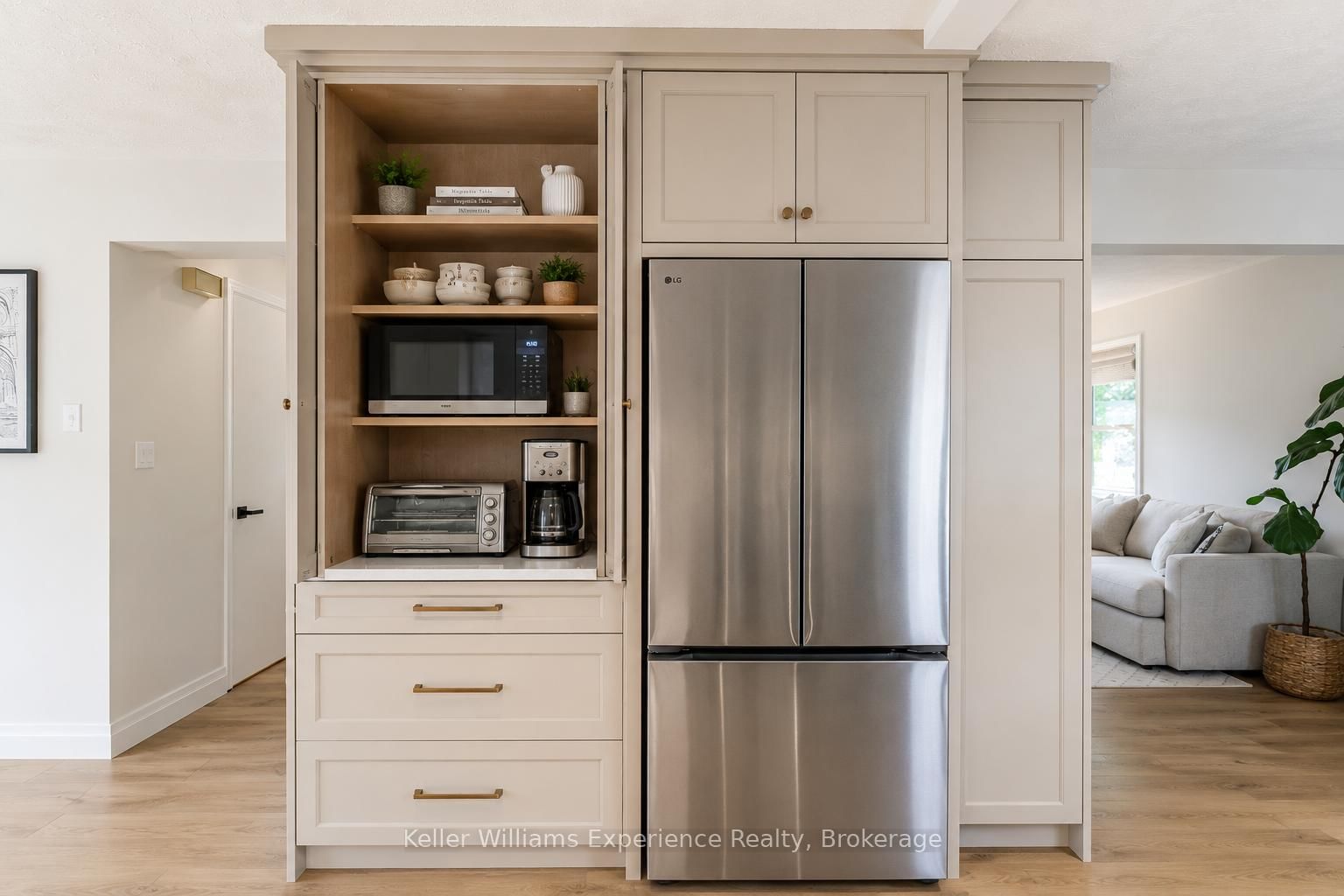 300 4th Avenue W • Owen Sound, ON photo 8