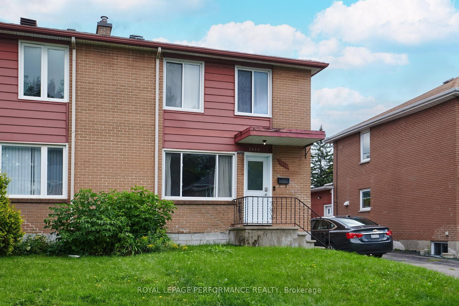 2423 Clementine Boulevard • Ottawa, ON photo 1