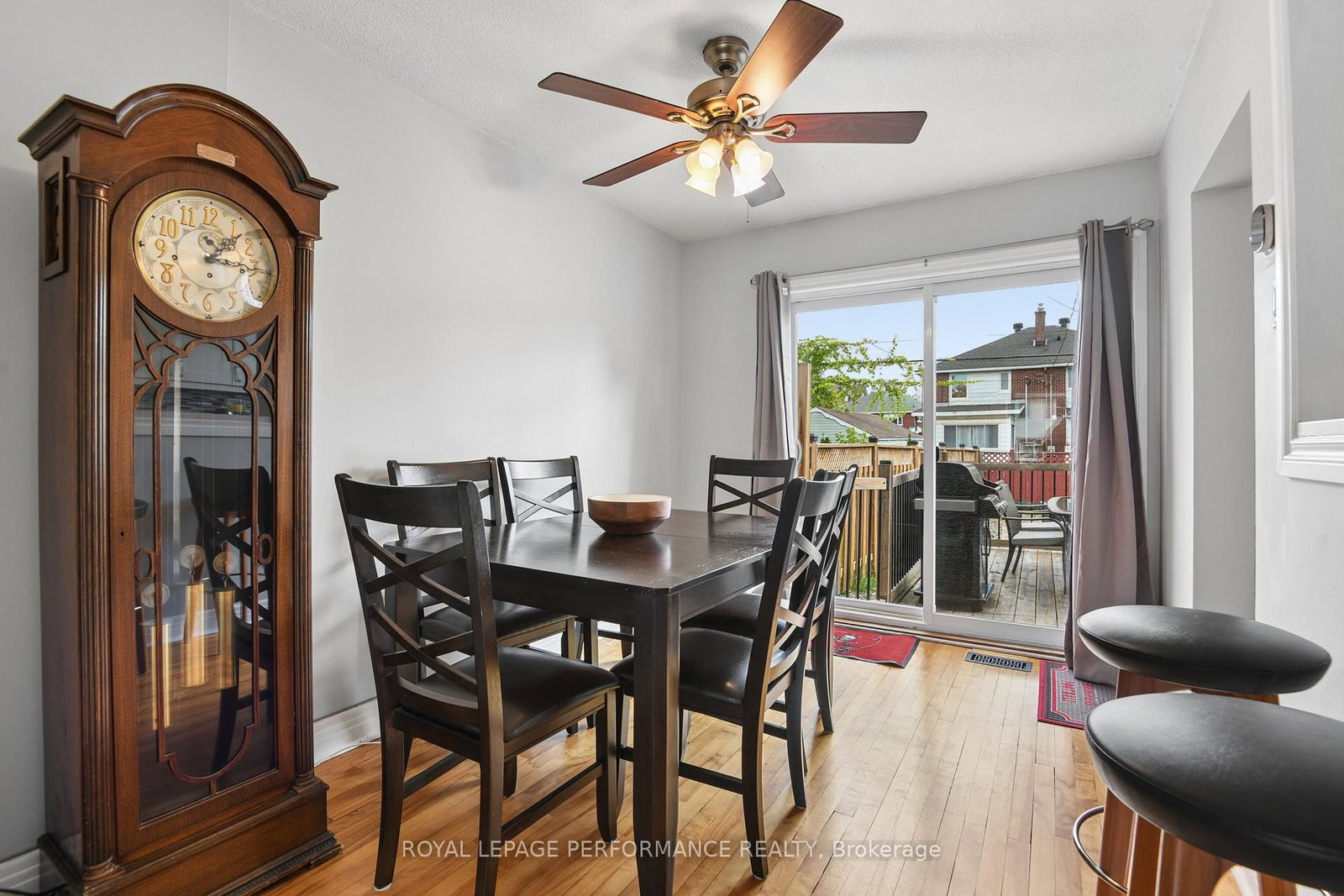 2423 Clementine Boulevard • Ottawa, ON photo 13
