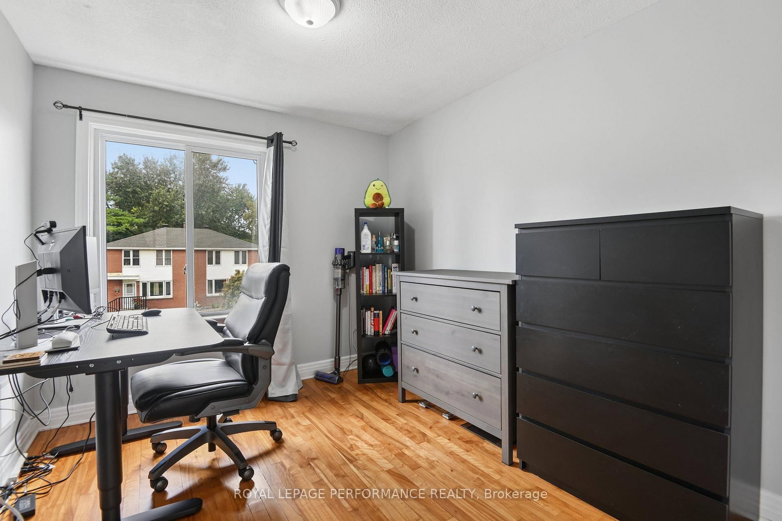 2423 Clementine Boulevard • Ottawa, ON photo 18
