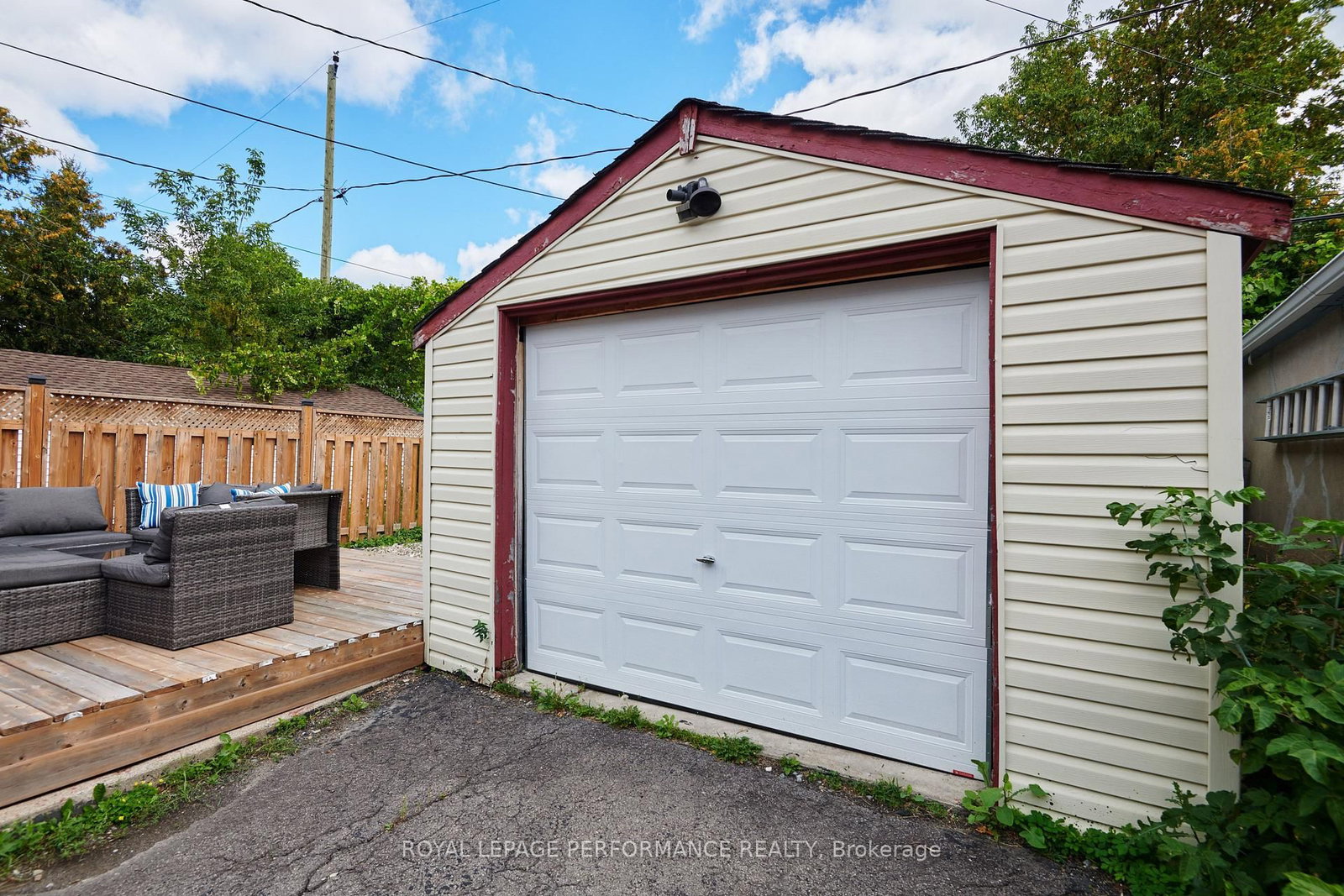 2423 Clementine Boulevard • Ottawa, ON photo 35