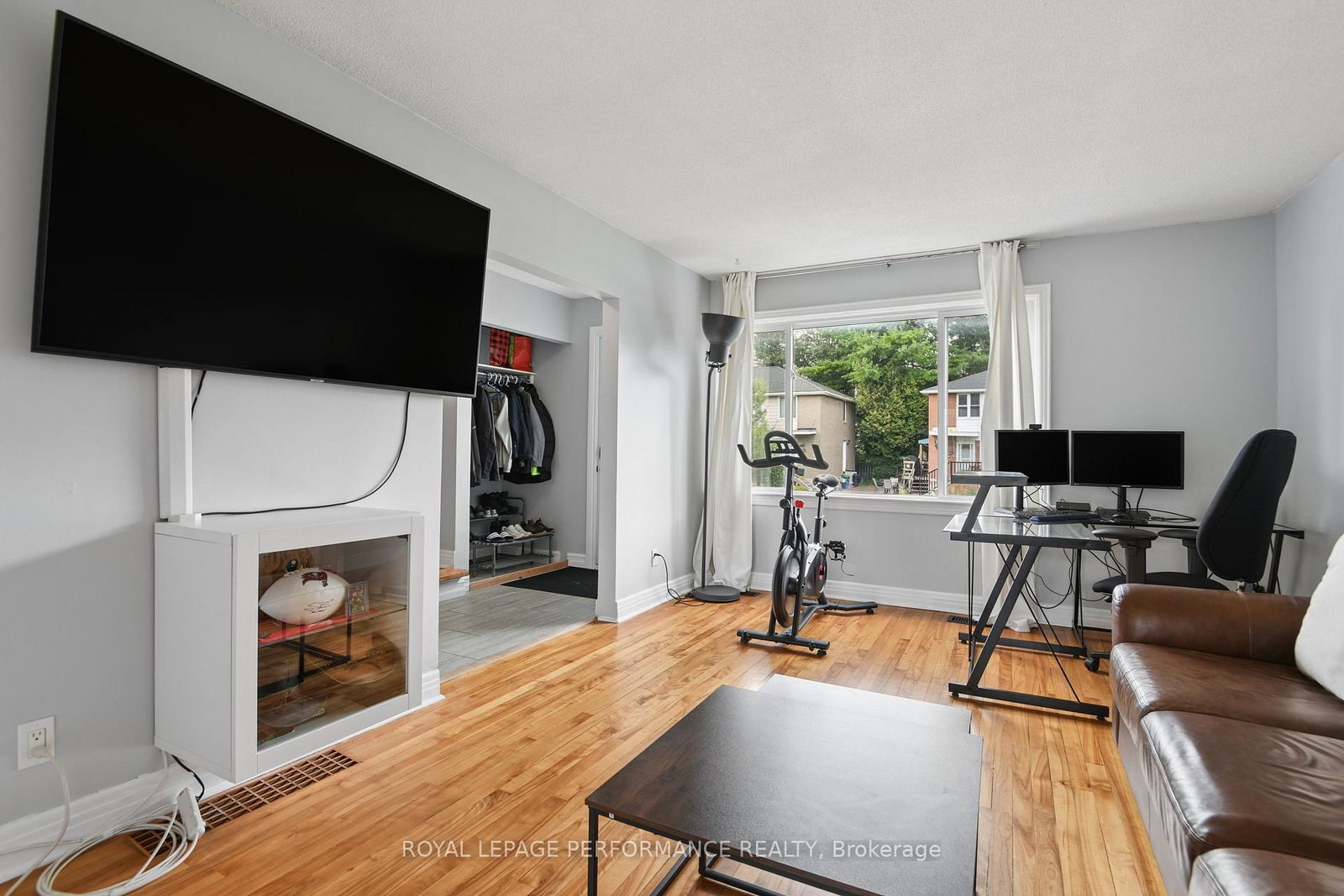 2423 Clementine Boulevard • Ottawa, ON photo 8