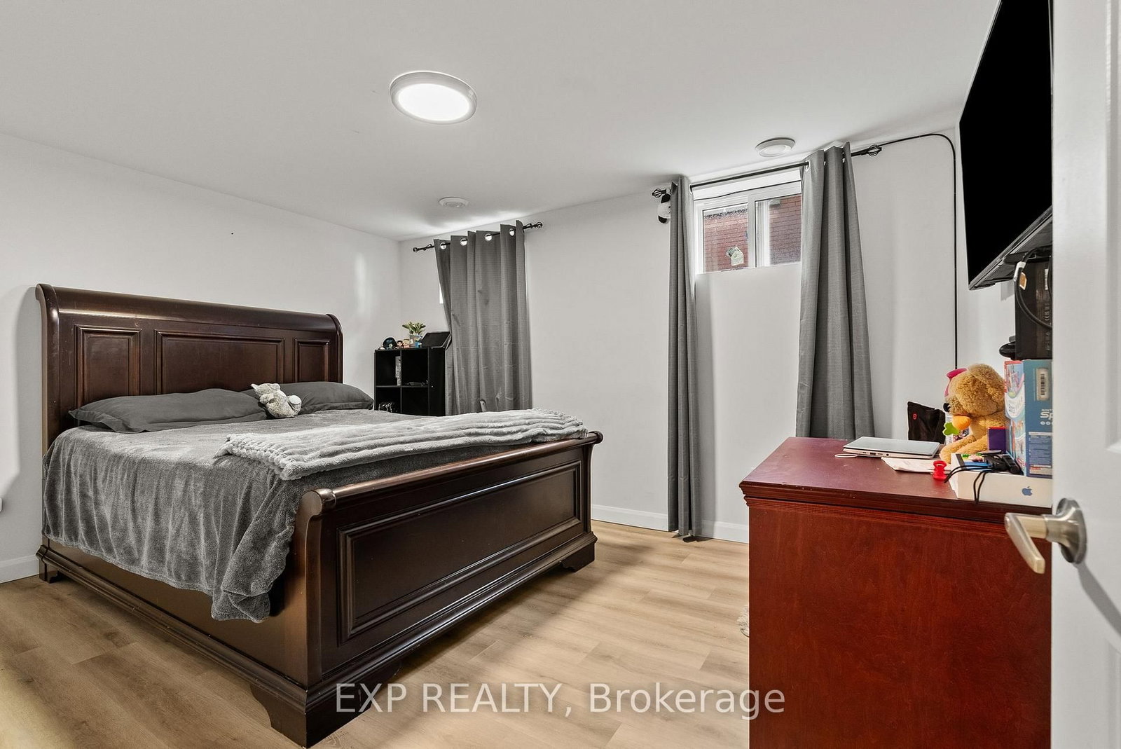 692 Claude Street • Ottawa, ON photo 28