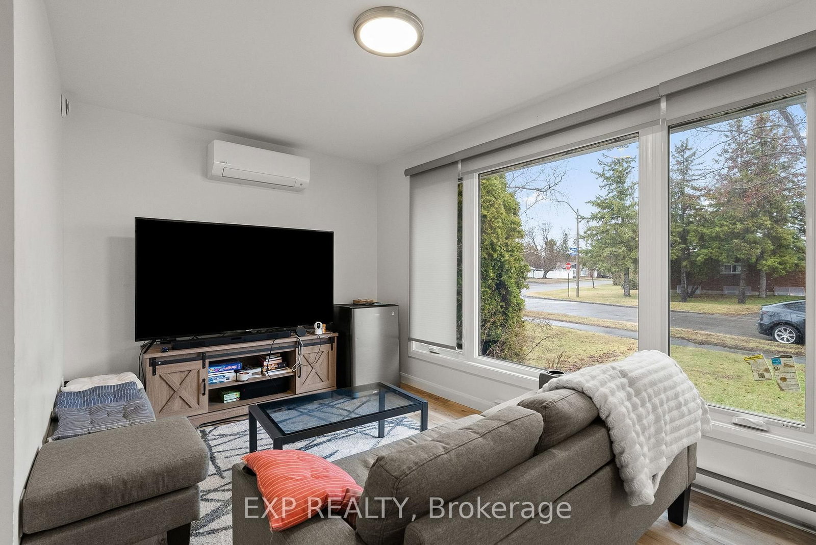 692 Claude Street • Ottawa, ON photo 5