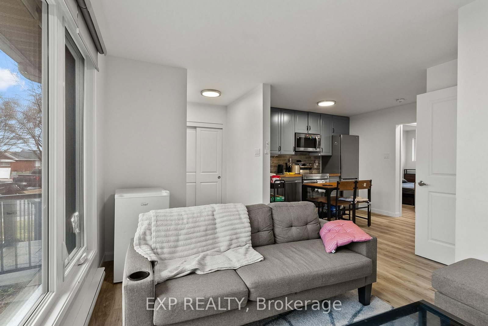 692 Claude Street • Ottawa, ON photo 6