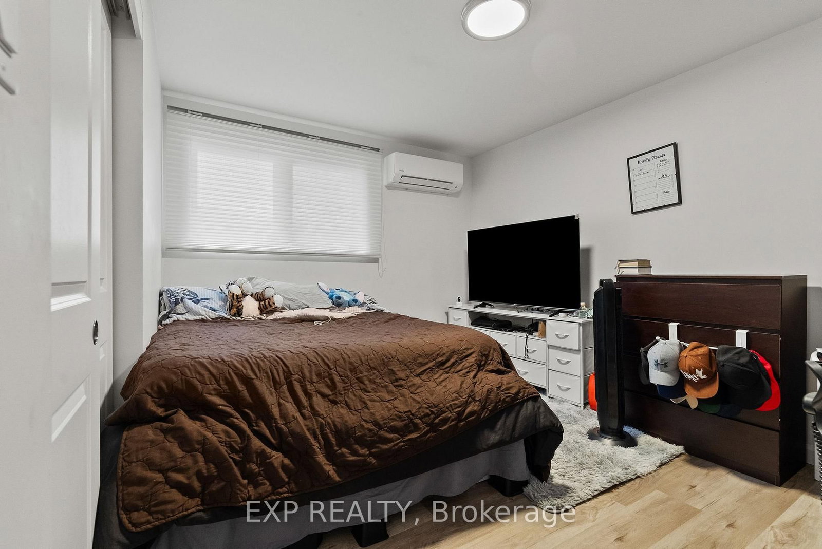 692 Claude Street • Ottawa, ON photo 9