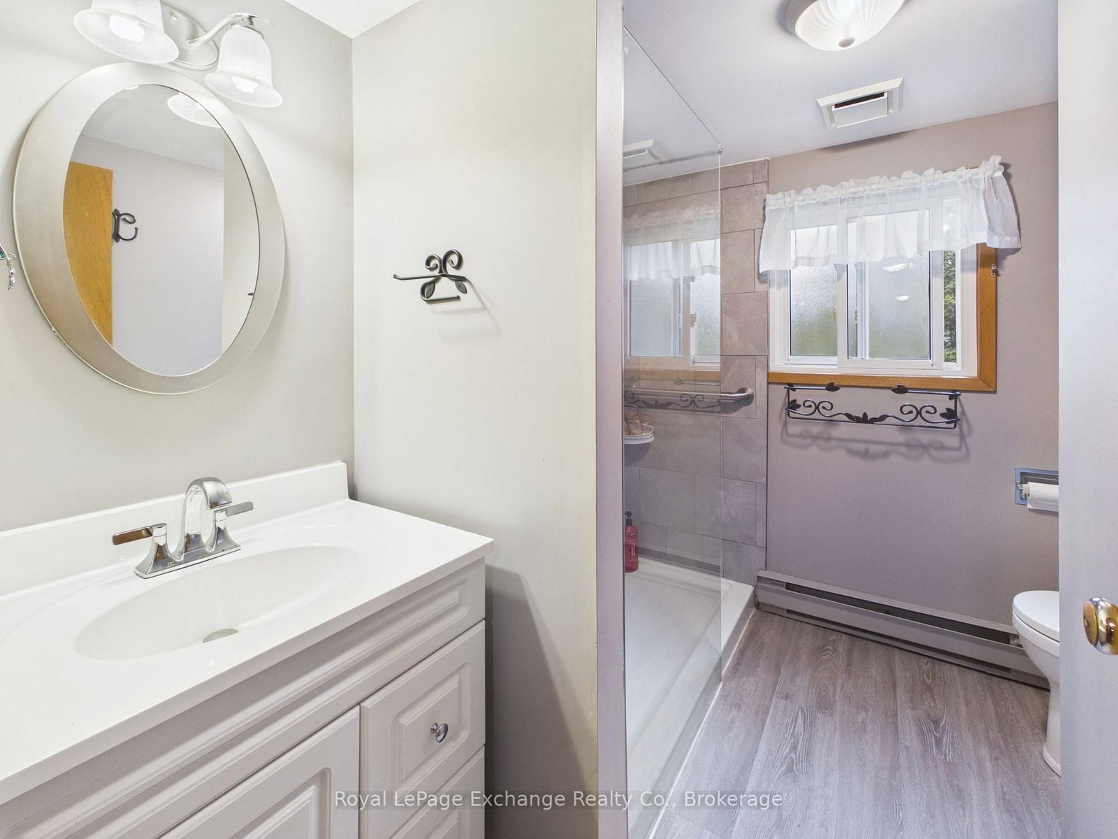 39 McConnell Drive • Kincardine, ON photo 12