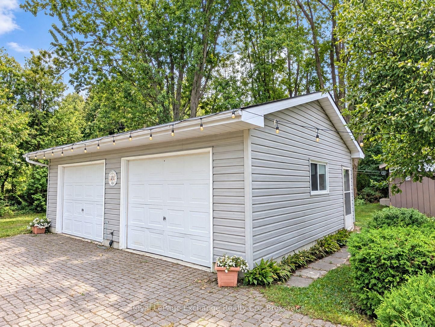 39 McConnell Drive • Kincardine, ON photo 2