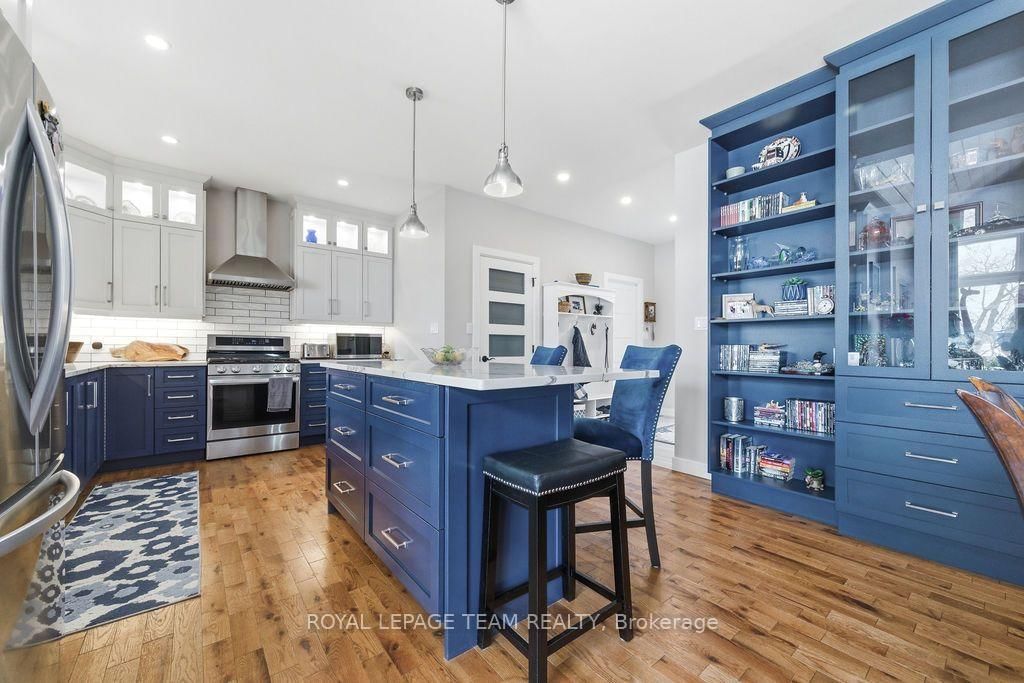42153 Combermere Road • Barry's Bay, ON photo 26