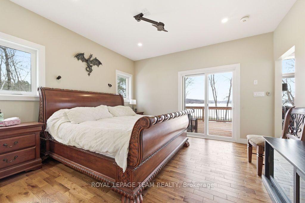 42153 Combermere Road • Barry's Bay, ON photo 42