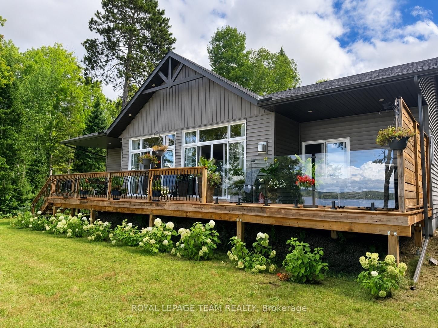 42153 Combermere Road • Barry's Bay, ON photo 9