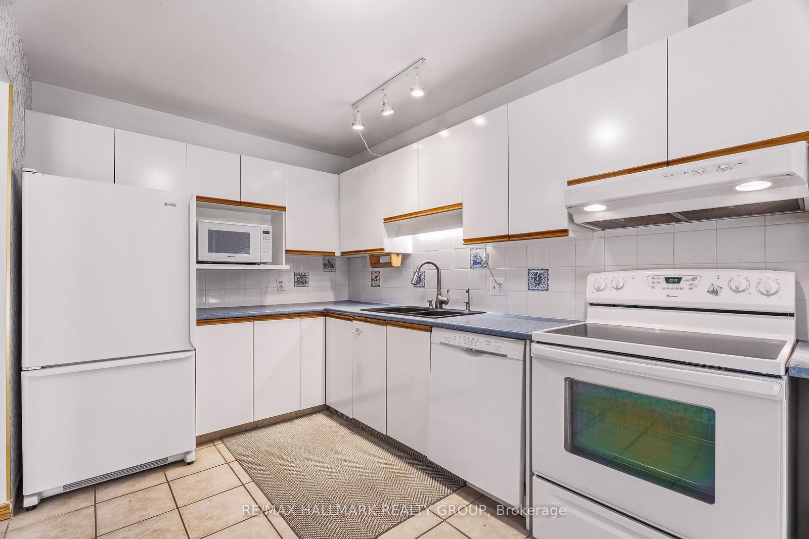 154 Presland Road • Ottawa, ON photo 20