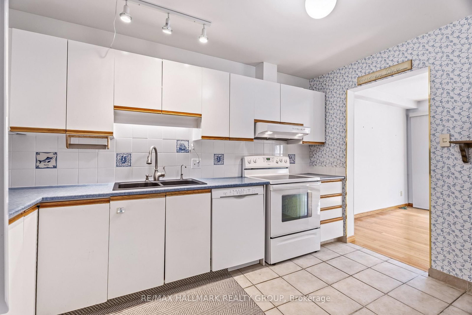 154 Presland Road • Ottawa, ON photo 22