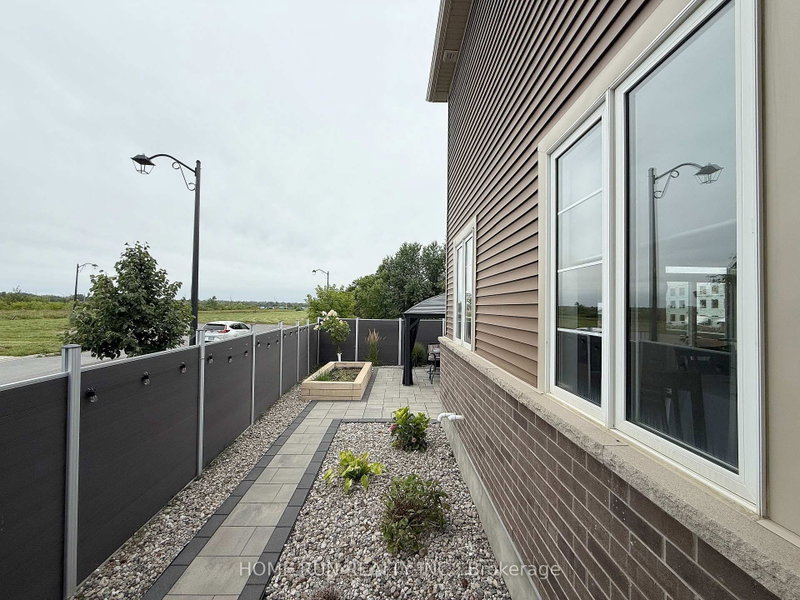 570 Clemency Crescent