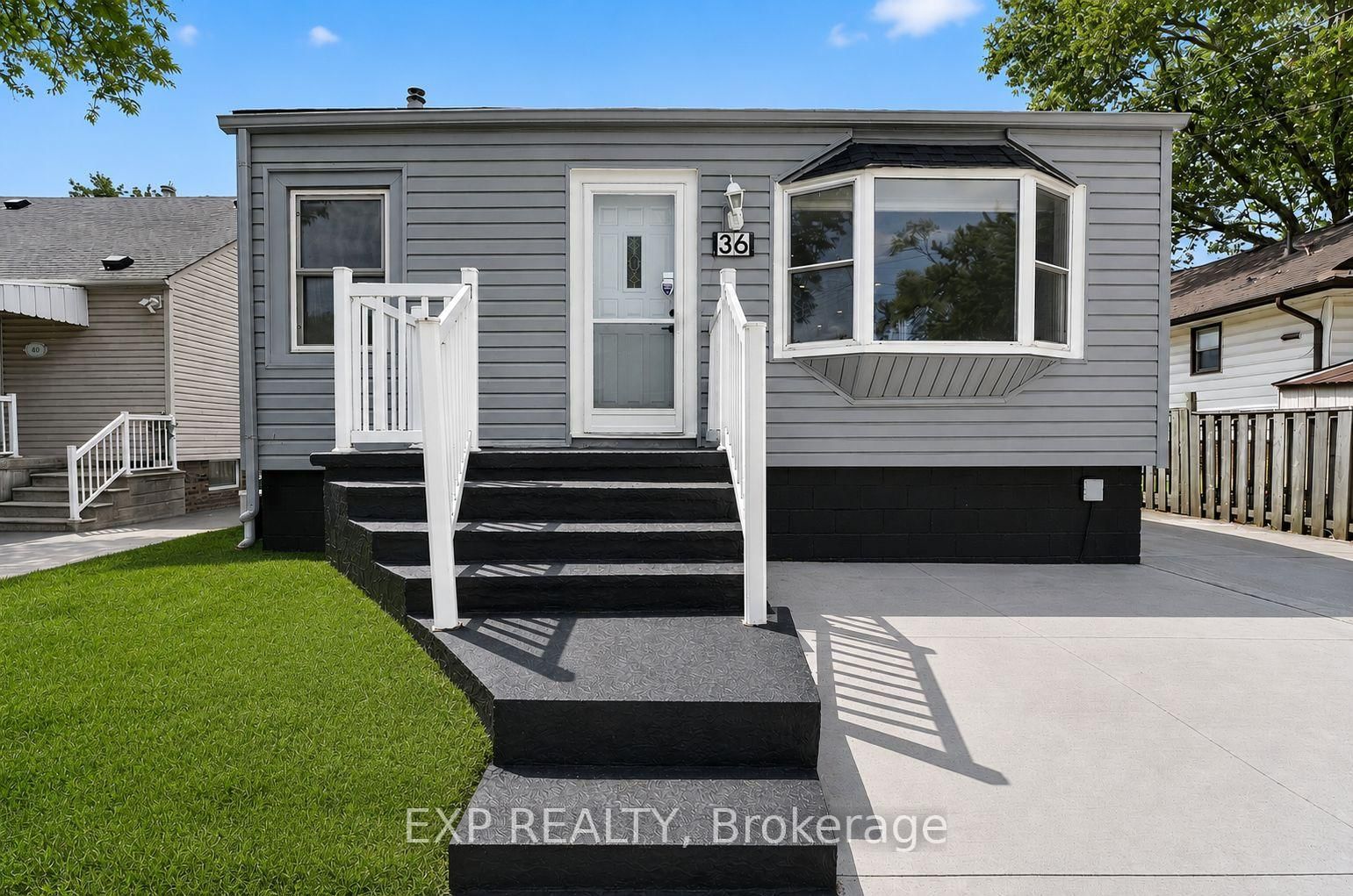 36 Mahony Avenue • Hamilton, ON photo 1