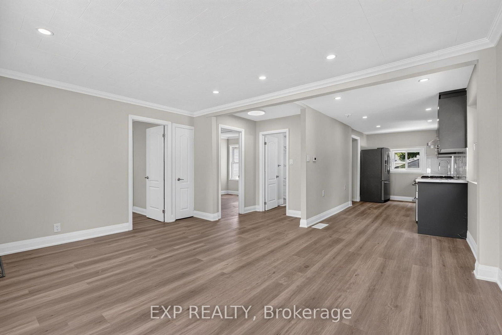 36 Mahony Avenue • Hamilton, ON photo 8