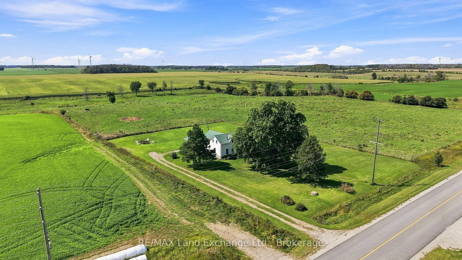 1473 Bruce-Saugeen Townline • Kincardine, ON photo 1