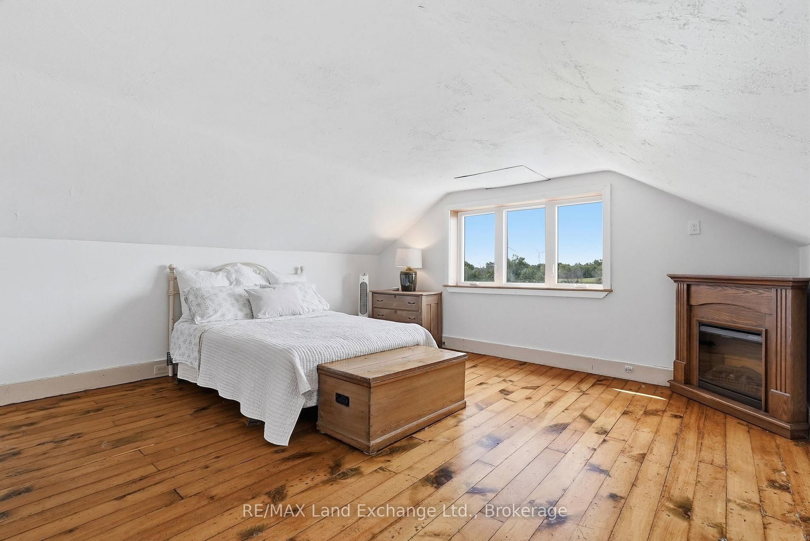 1473 Bruce-Saugeen Townline • Kincardine, ON photo 21