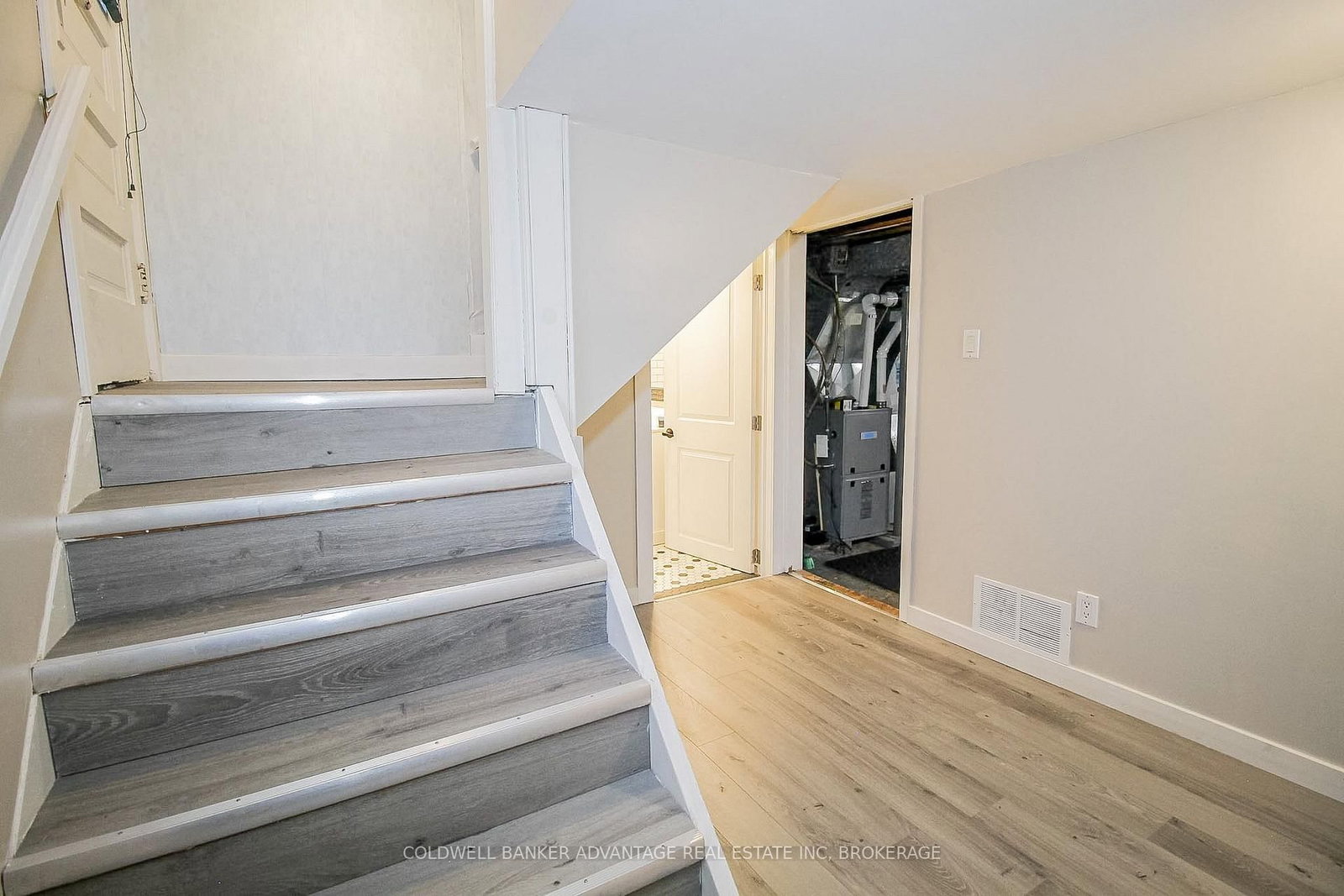 4859 Willmott Street • Niagara Falls, ON photo 20