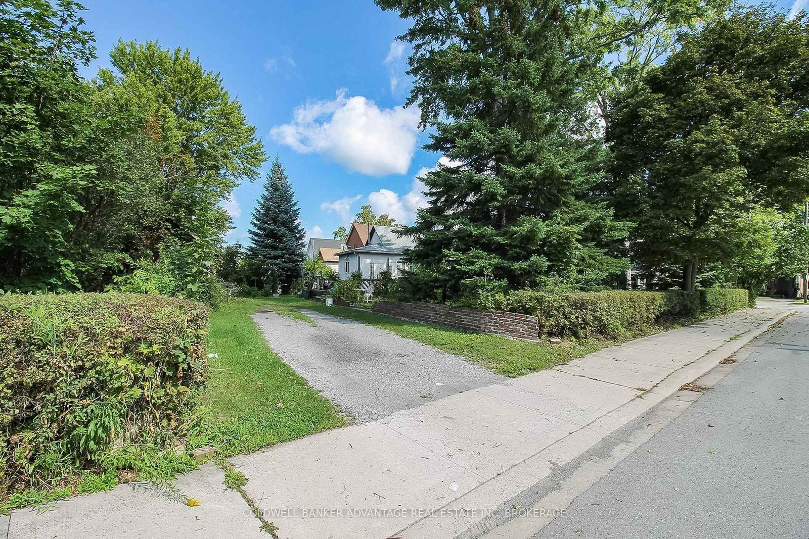 67 Ross Street • Welland, ON photo 29